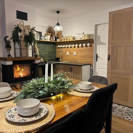 Emerald Chalet Прайд Екстериор снимка