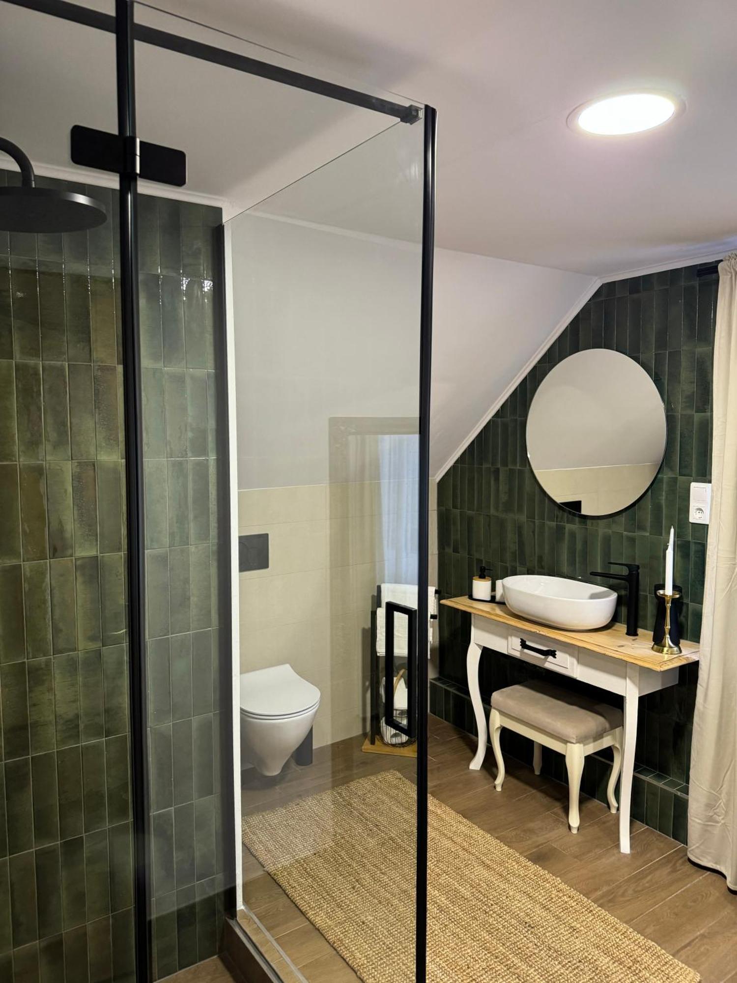 Emerald Chalet Прайд Екстериор снимка