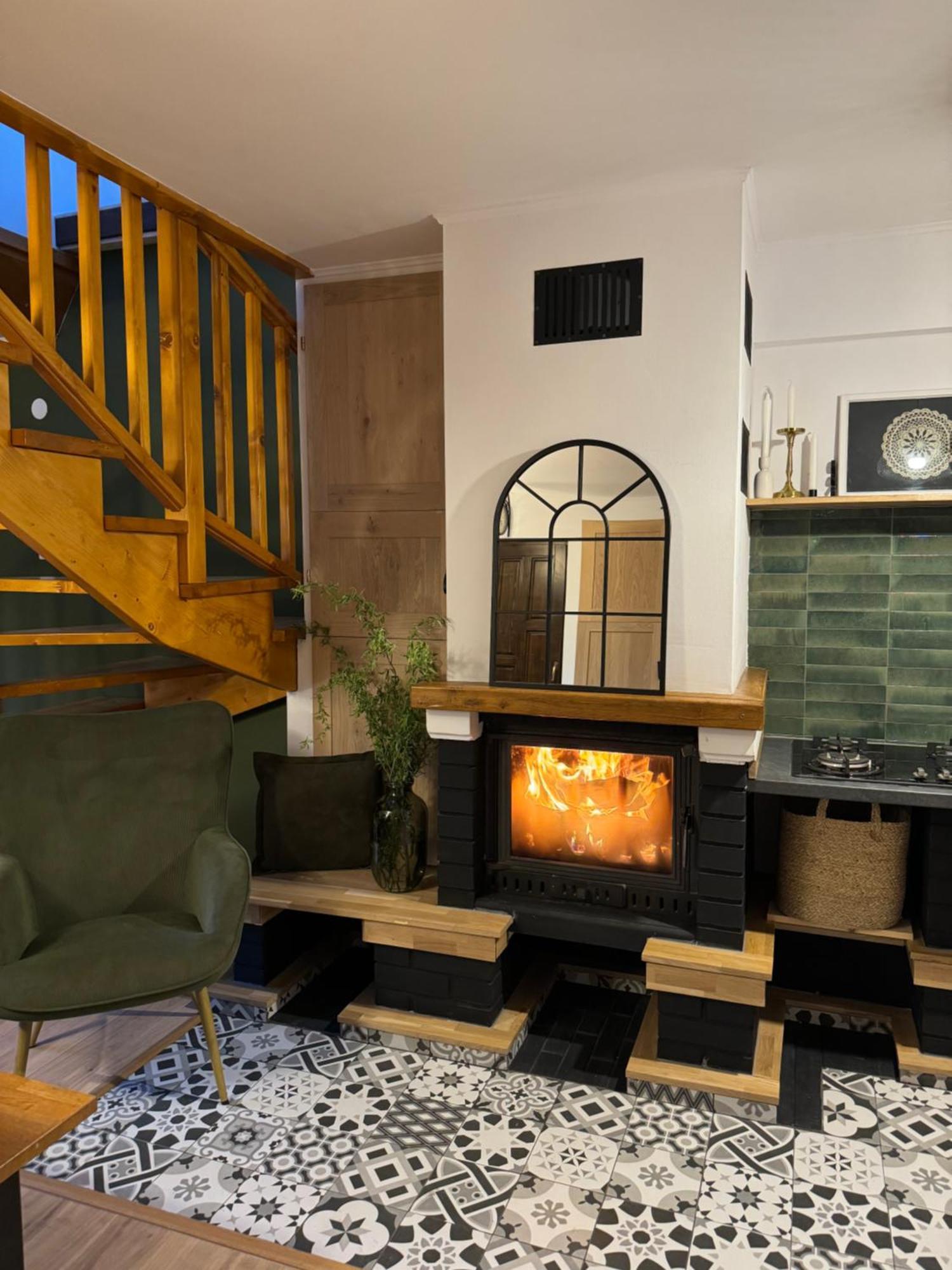 Emerald Chalet Прайд Екстериор снимка