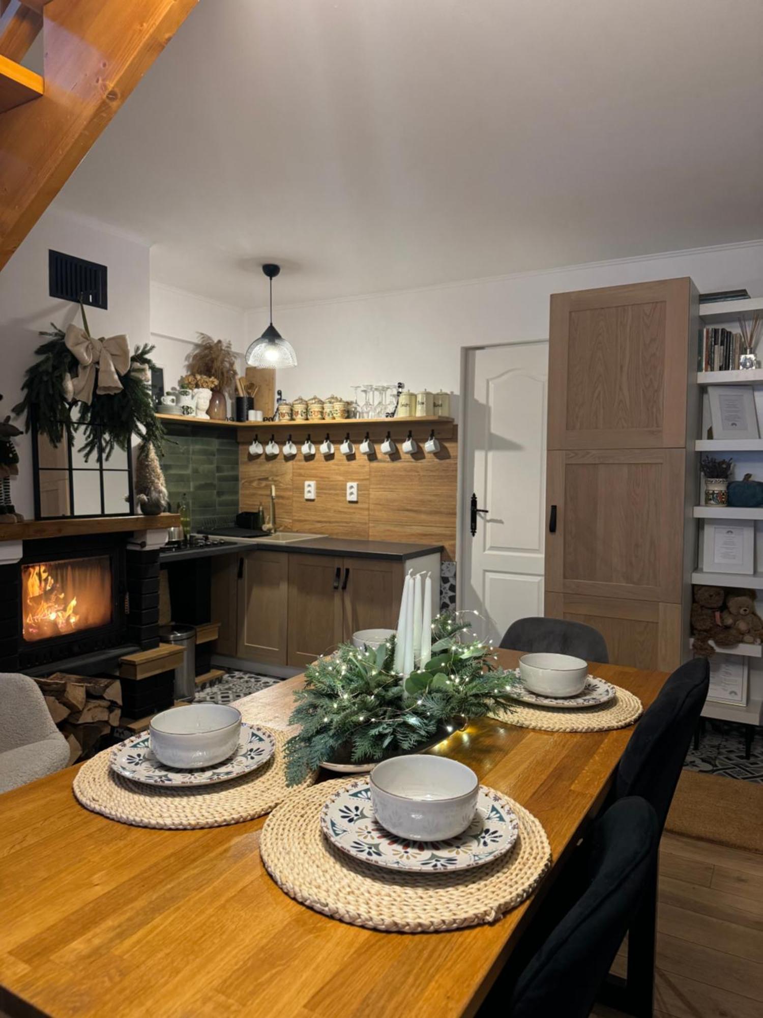 Emerald Chalet Прайд Екстериор снимка