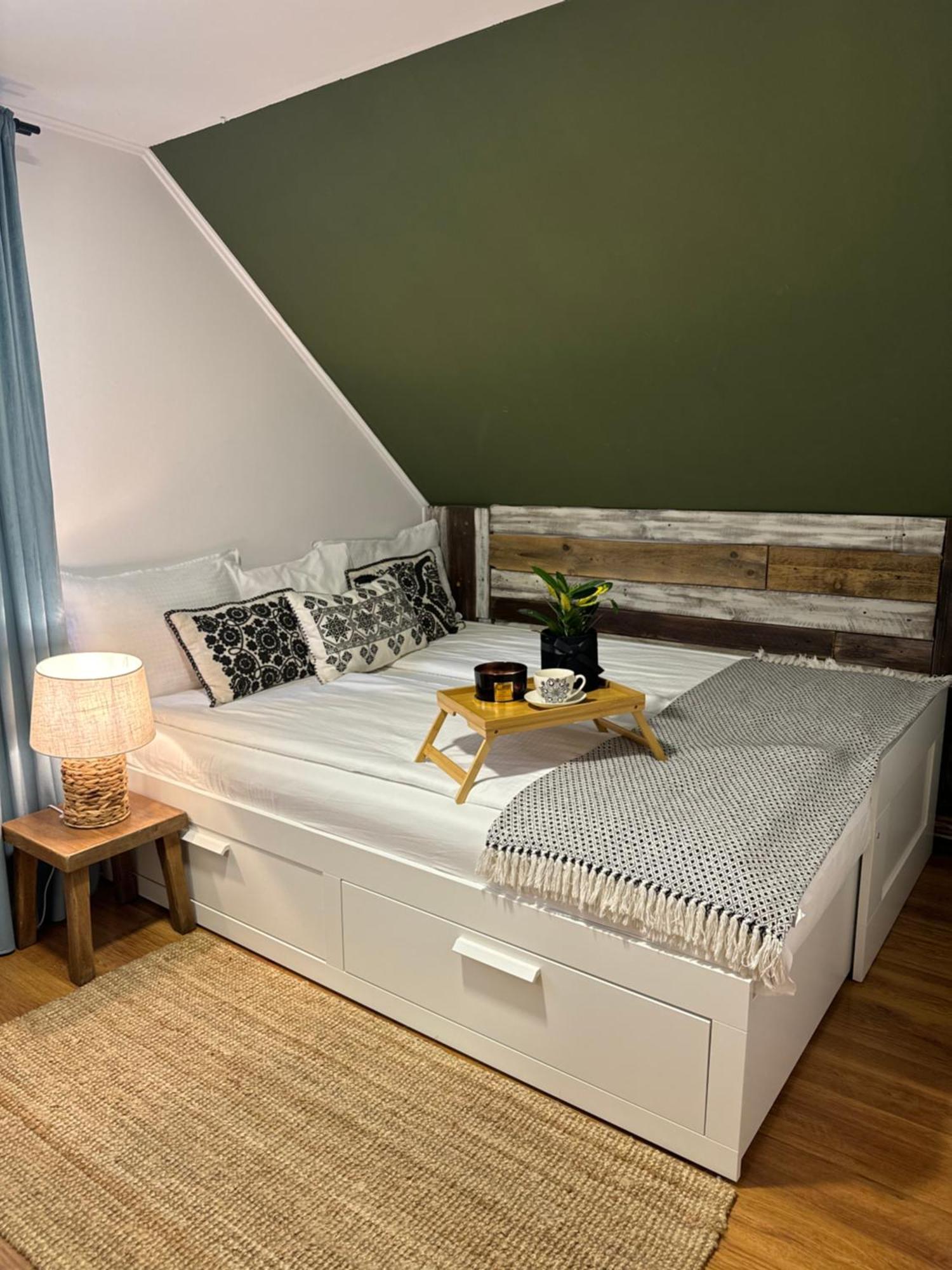 Emerald Chalet Прайд Екстериор снимка